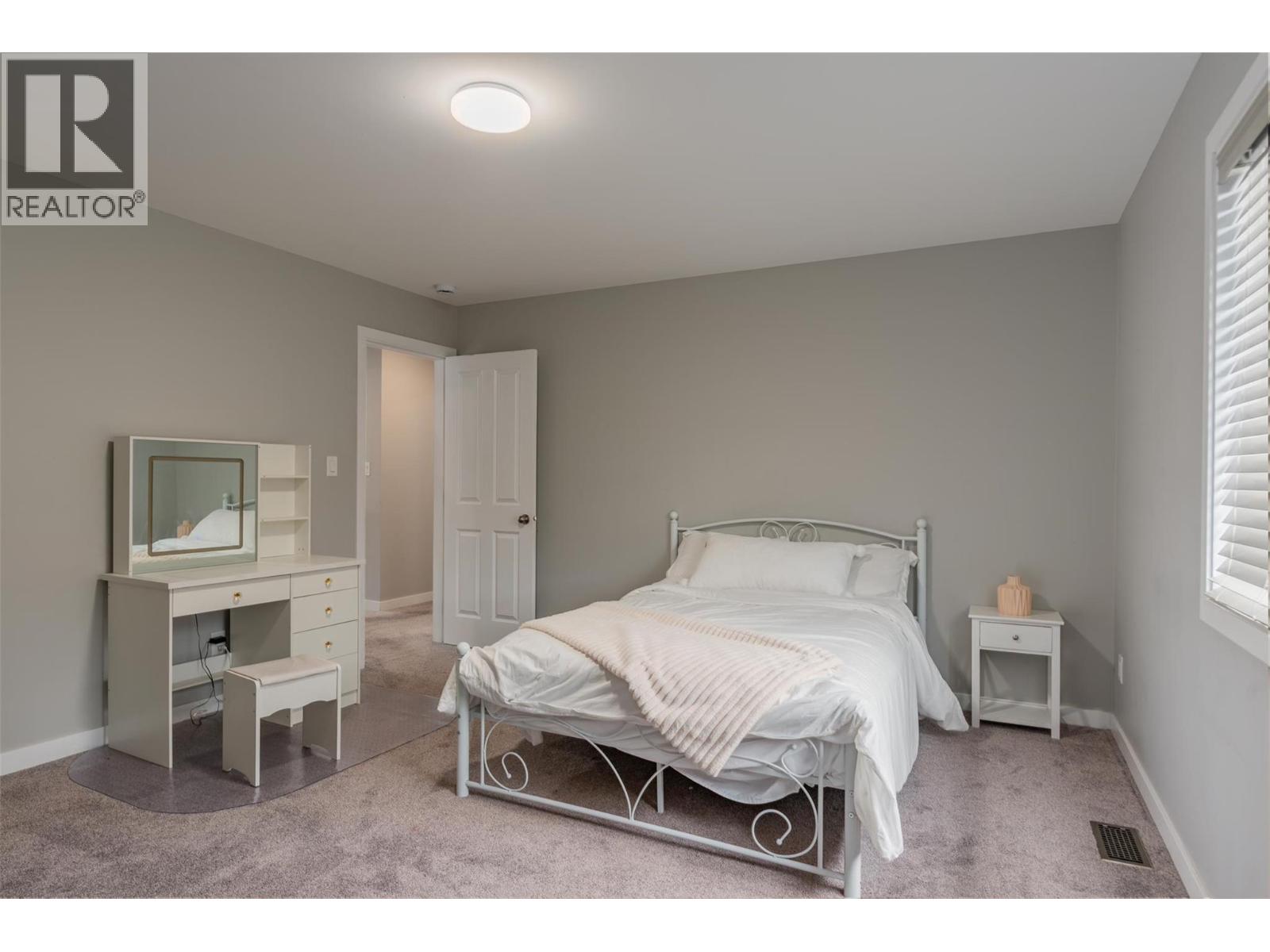 3904 Grandview Drive Property Photo 36