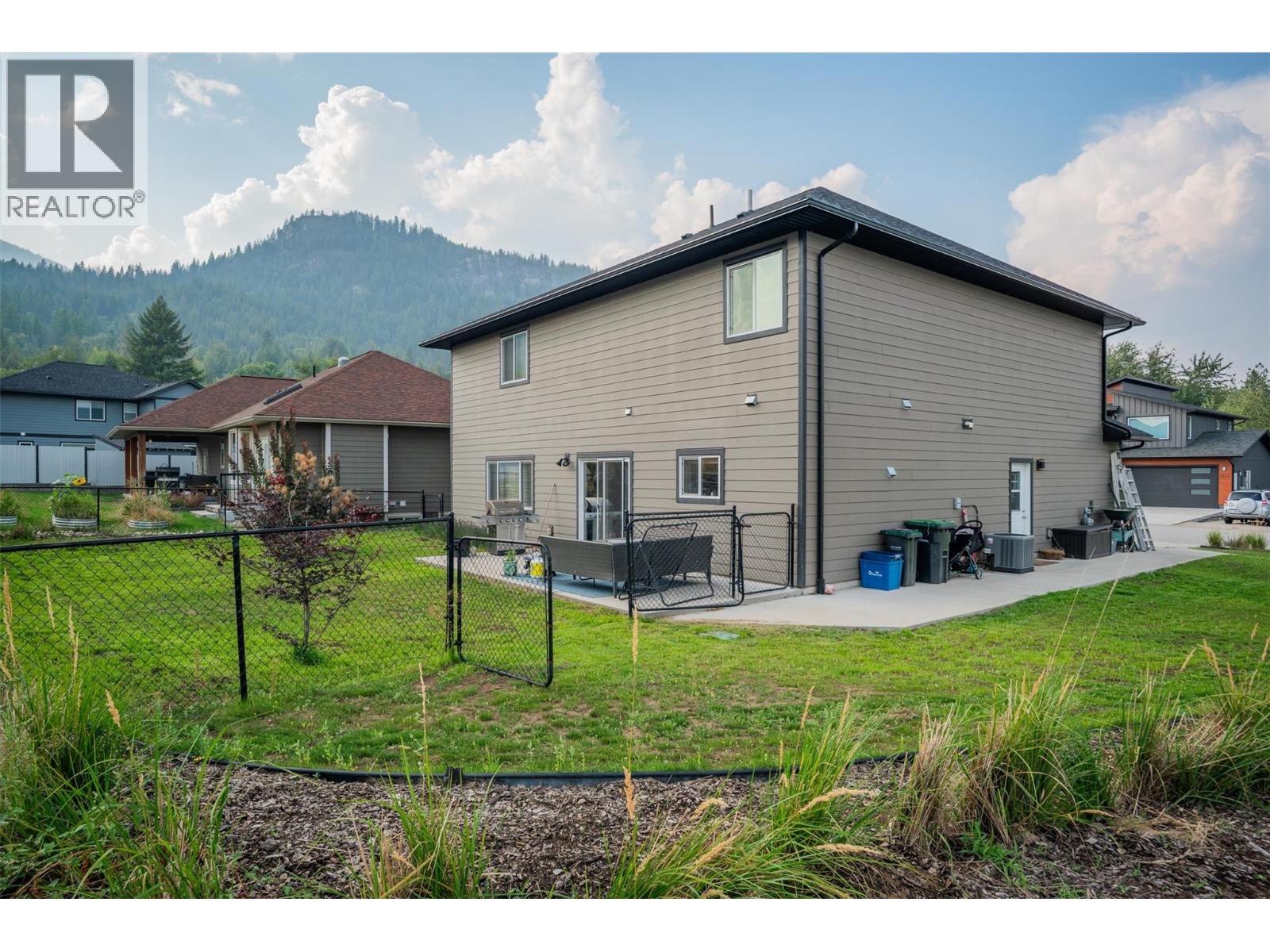 3904 Grandview Drive Property Photo 45