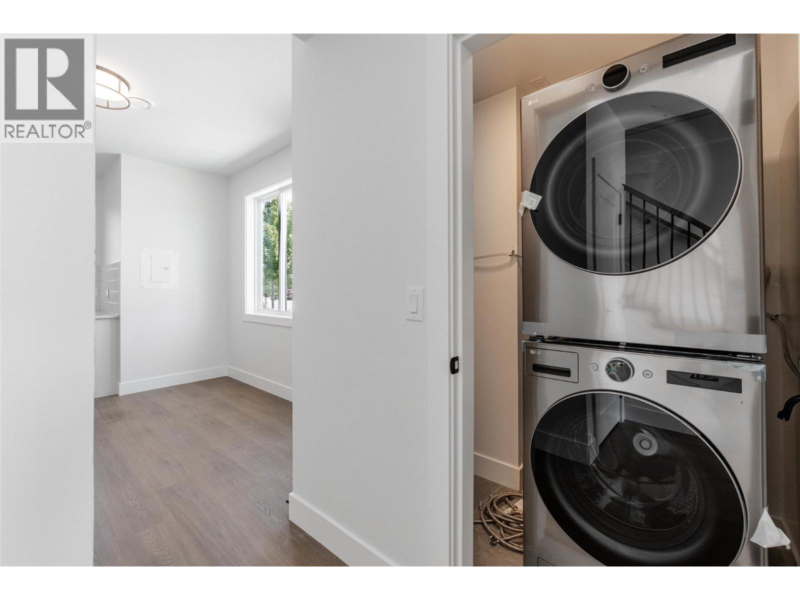 394 Chardonnay Avenue Property Photo 6