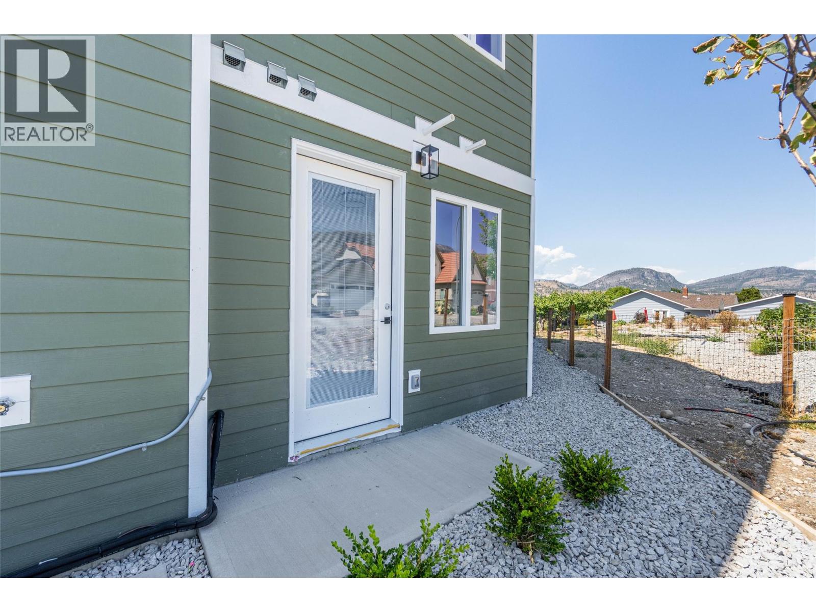 394 Chardonnay Avenue Property Photo 12