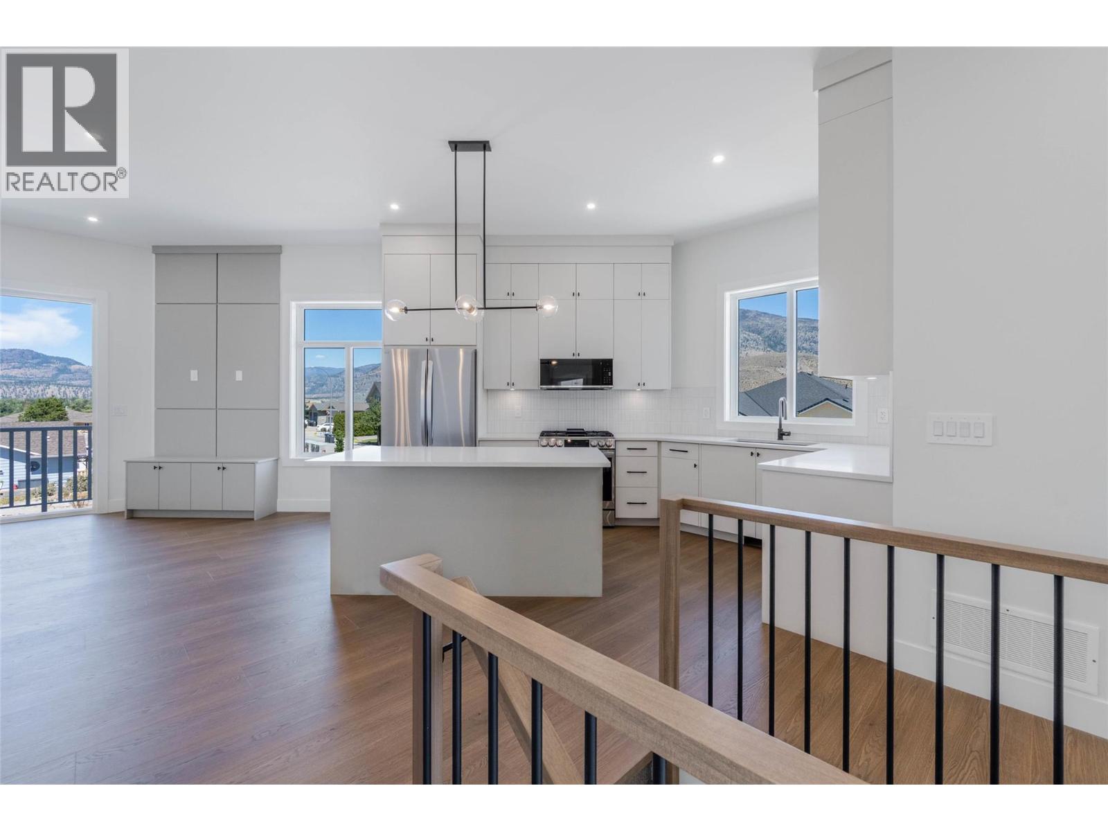 394 Chardonnay Avenue Property Photo 14