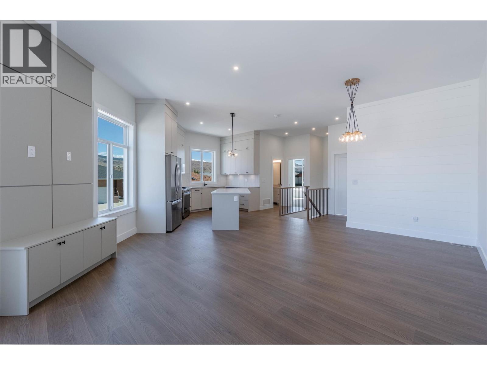 394 Chardonnay Avenue Property Photo 15