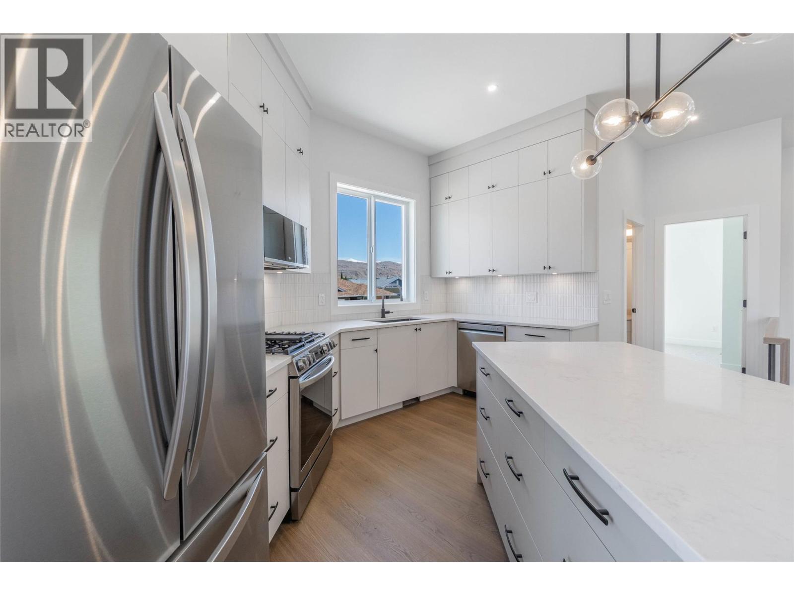 394 Chardonnay Avenue Property Photo 18