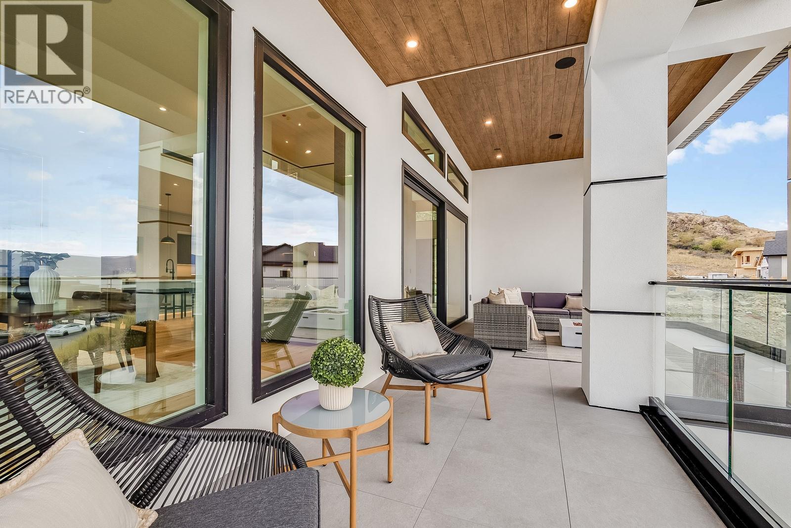 1122 Pearcy Court Property Photo 13