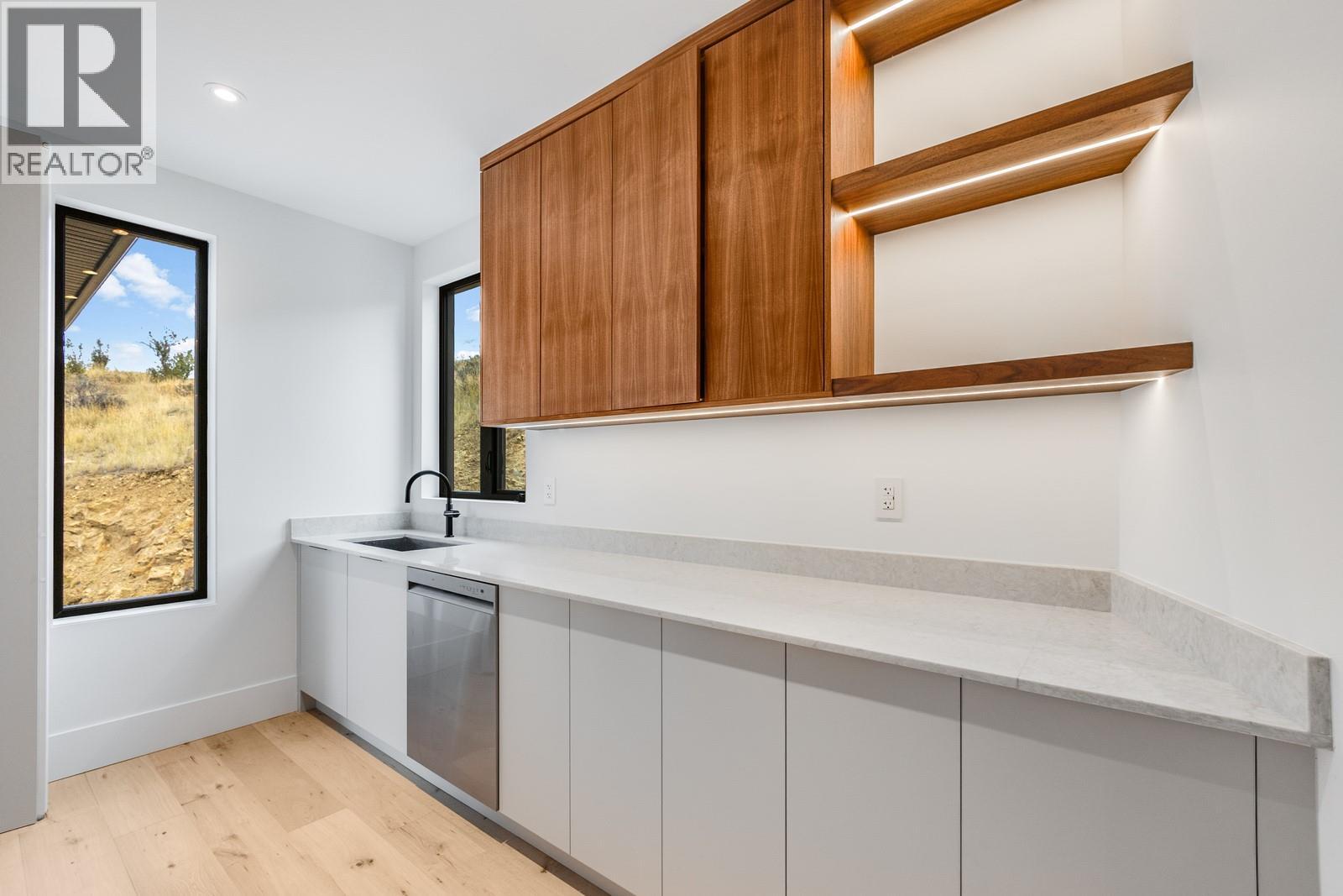 1122 Pearcy Court Property Photo 25