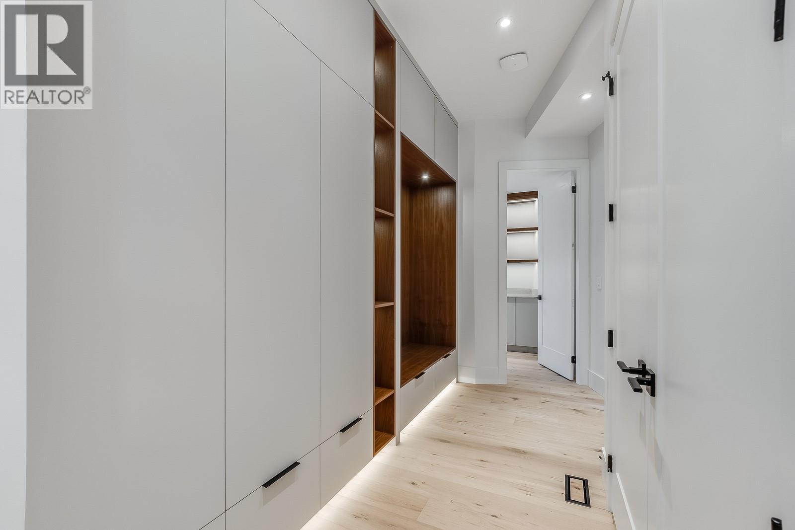 1122 Pearcy Court Property Photo 26