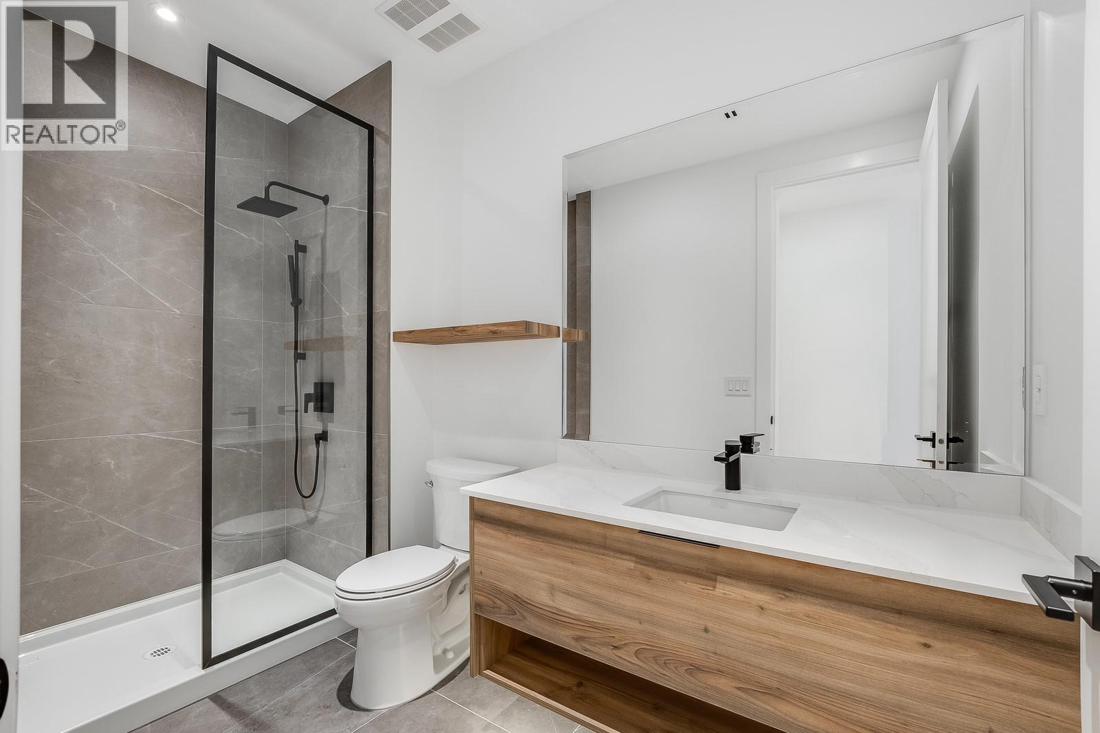 1122 Pearcy Court Property Photo 56