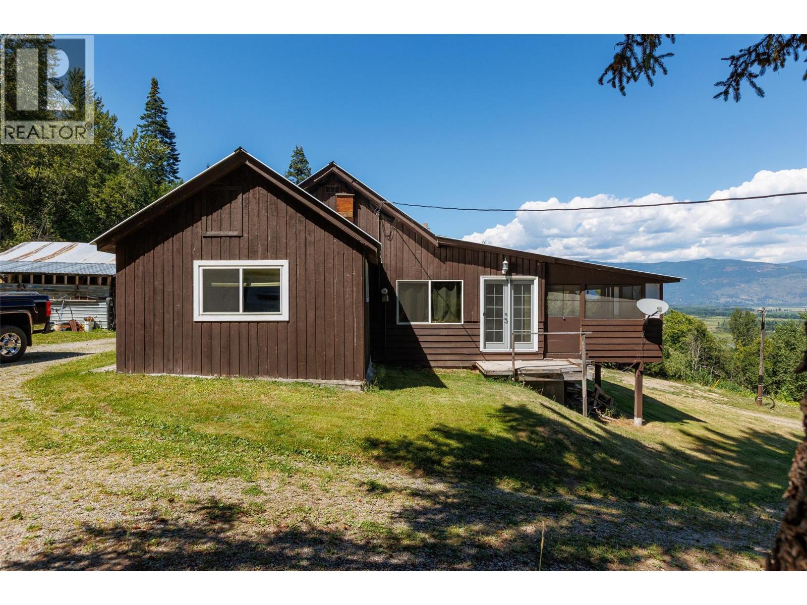1655 Evans Road Property Photo 2