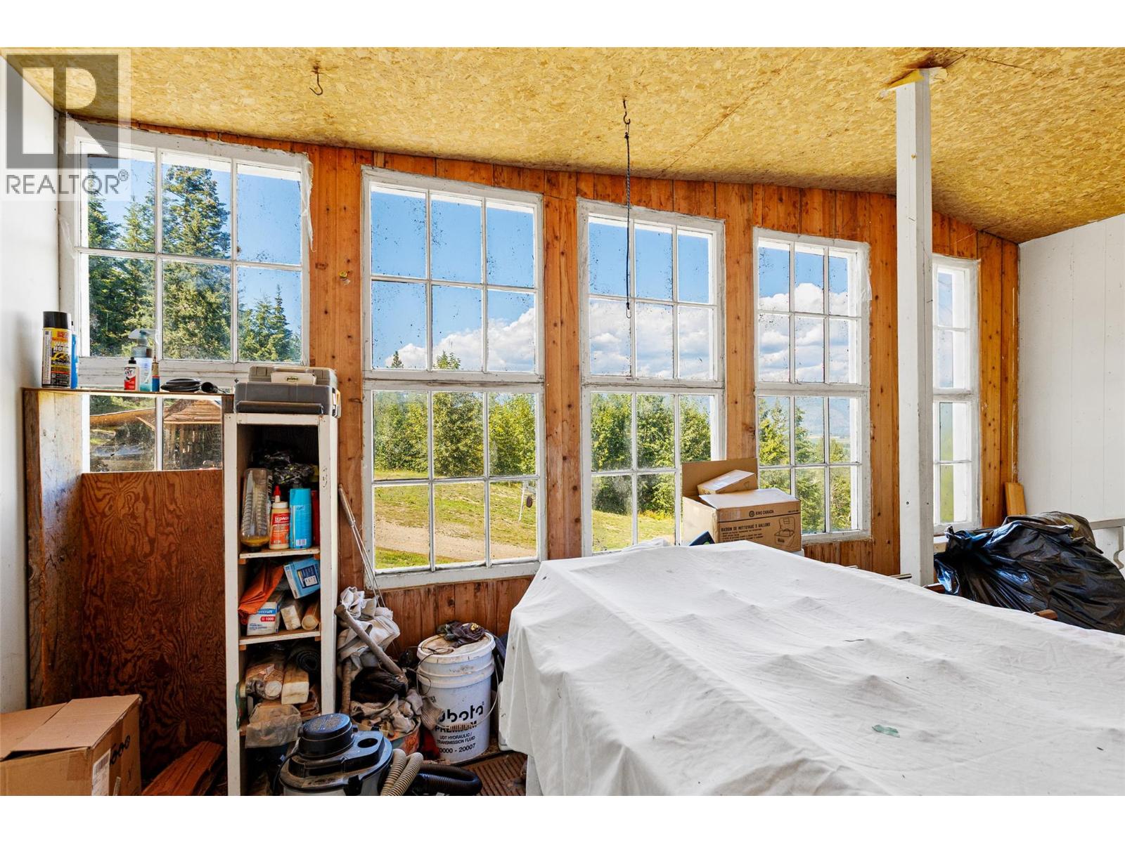 1655 Evans Road Property Photo 4