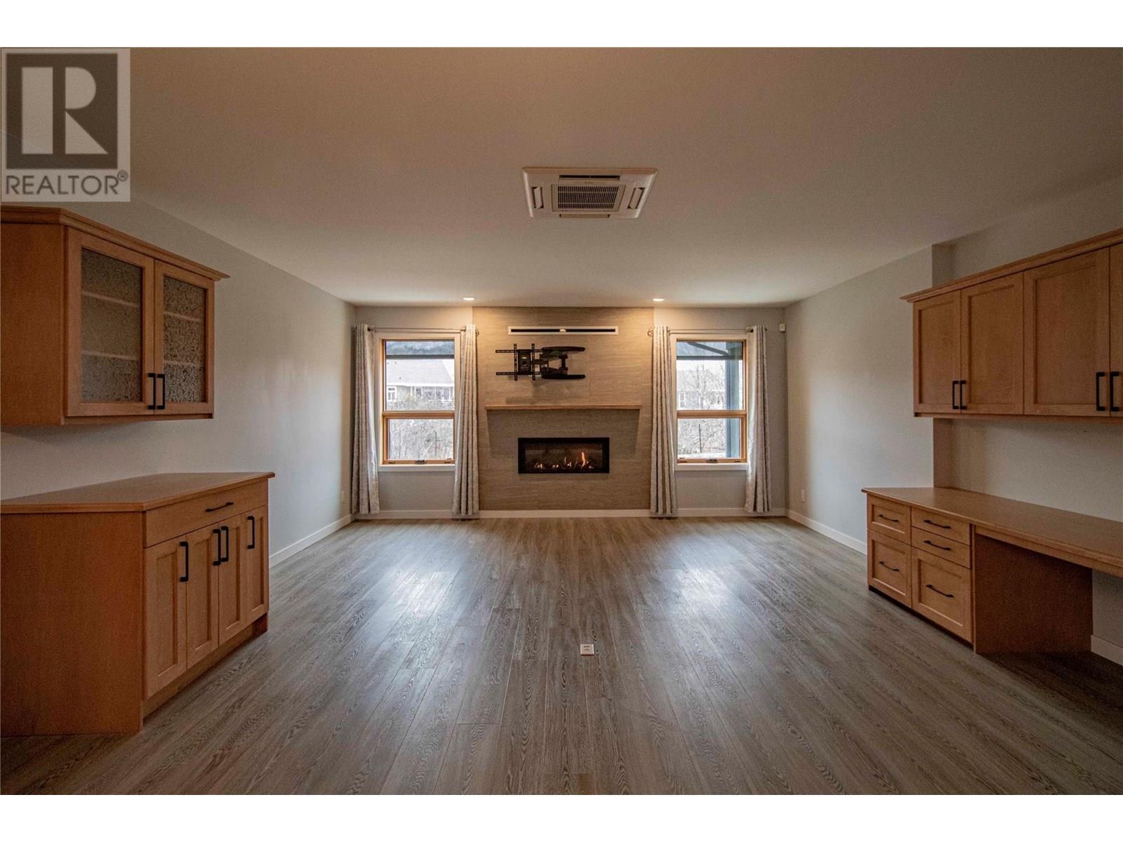 303 Roy Avenue Property Photo 7