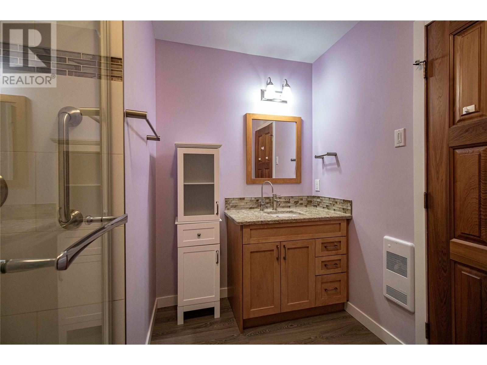 303 Roy Avenue Property Photo 28