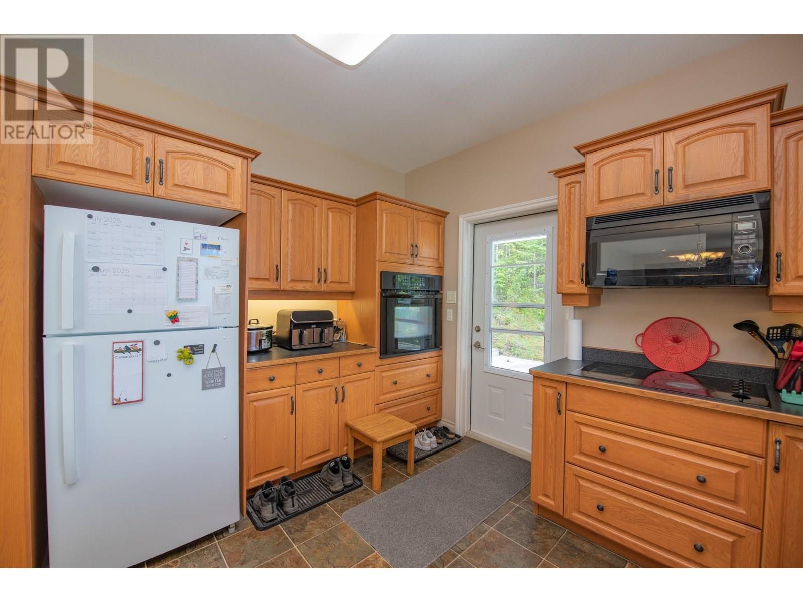 1710 Highway 6 Road Property Photo 22