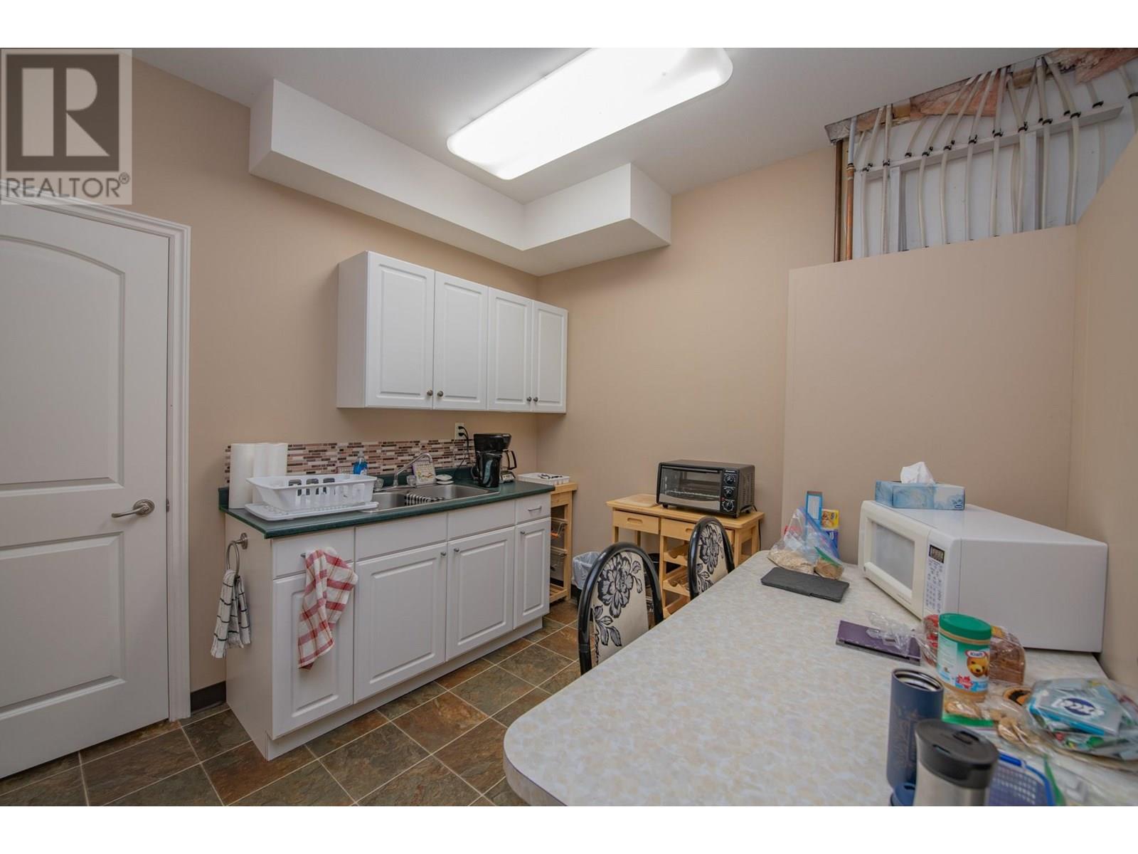 1710 Highway 6 Road Property Photo 35