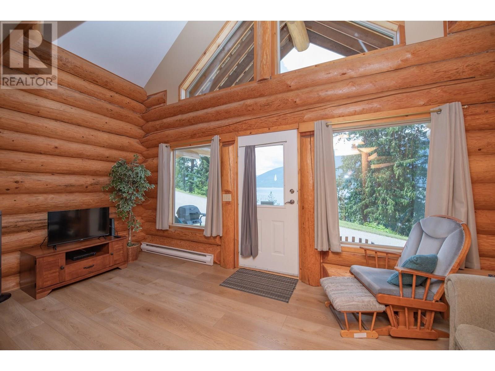 1710 Highway 6 Road Property Photo 44