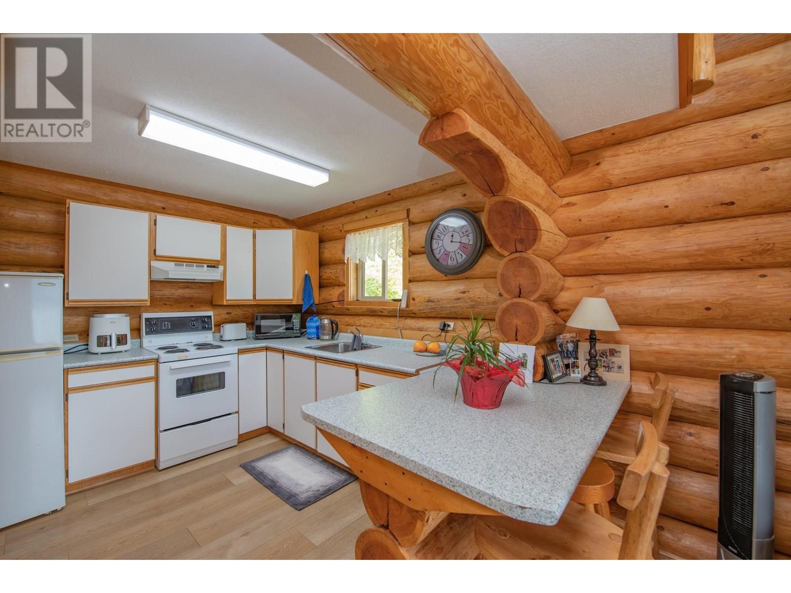 1710 Highway 6 Road Property Photo 46