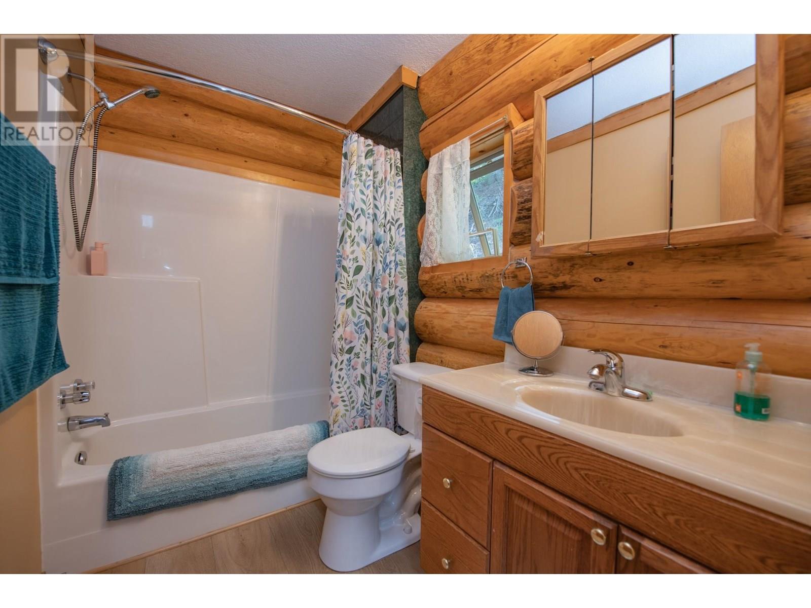 1710 Highway 6 Road Property Photo 47
