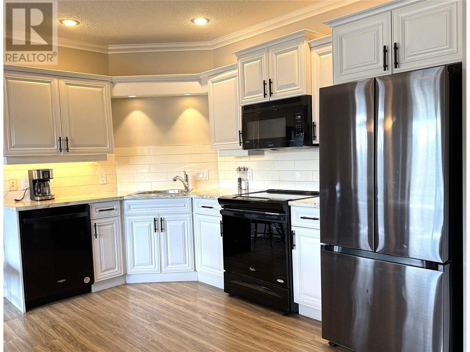 100 Bighorn Boulevard Unit# 104i Property Photo 10