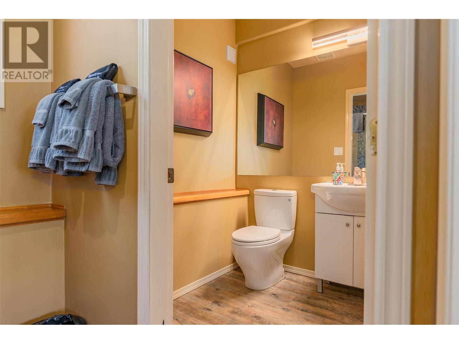 5278 Amundsen Road Property Photo 49