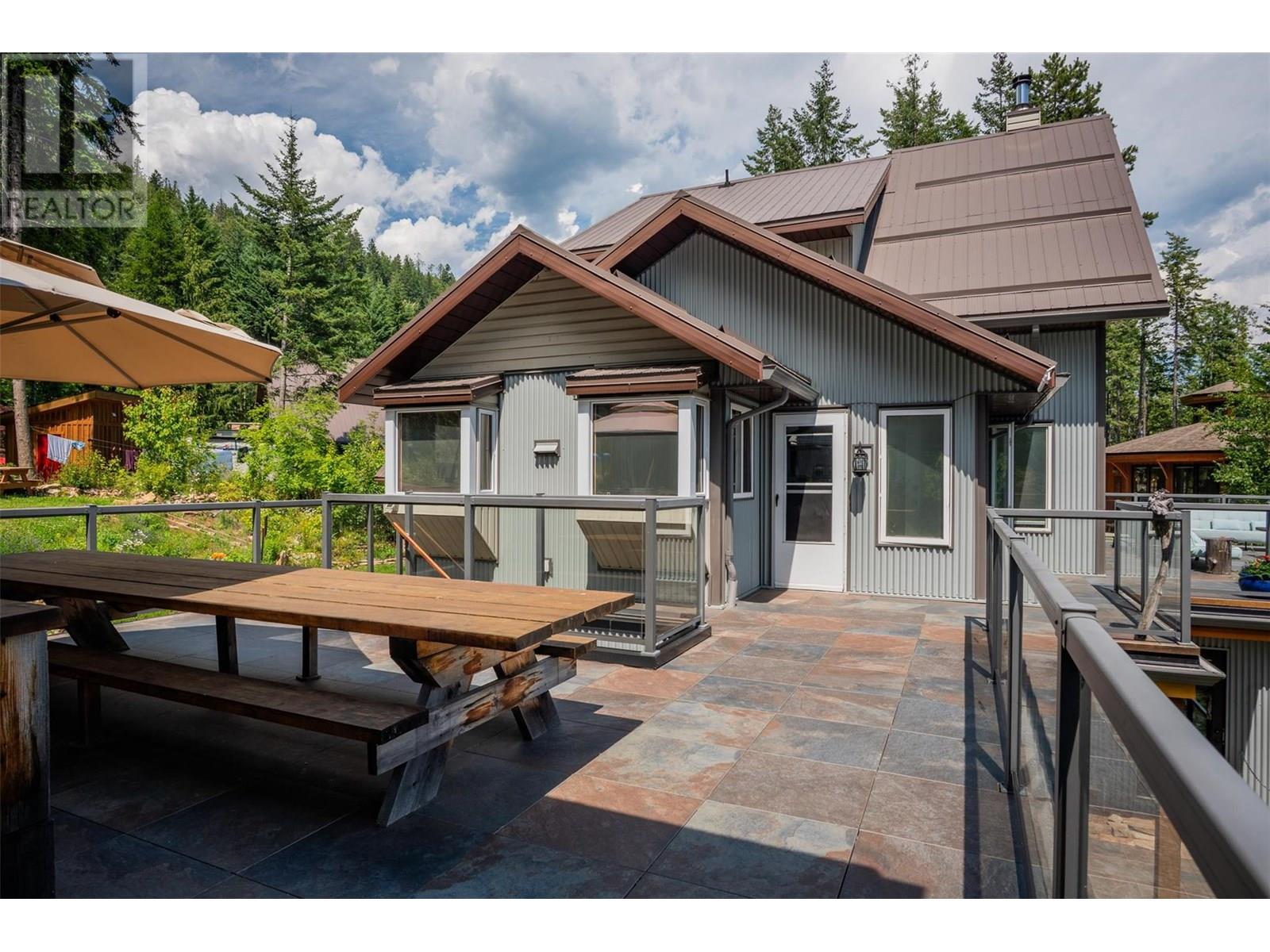 5278 Amundsen Road Property Photo 66