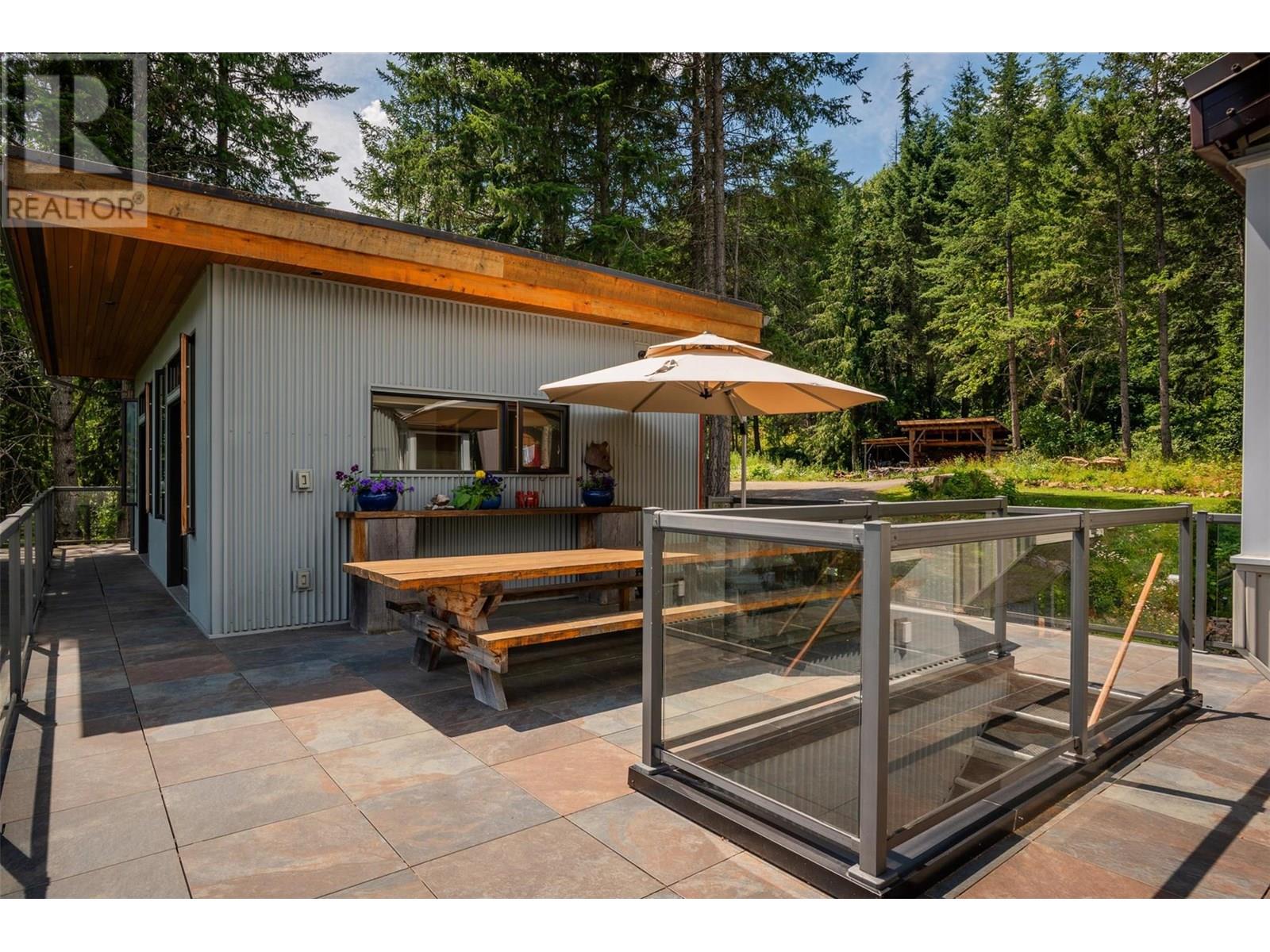 5278 Amundsen Road Property Photo 67