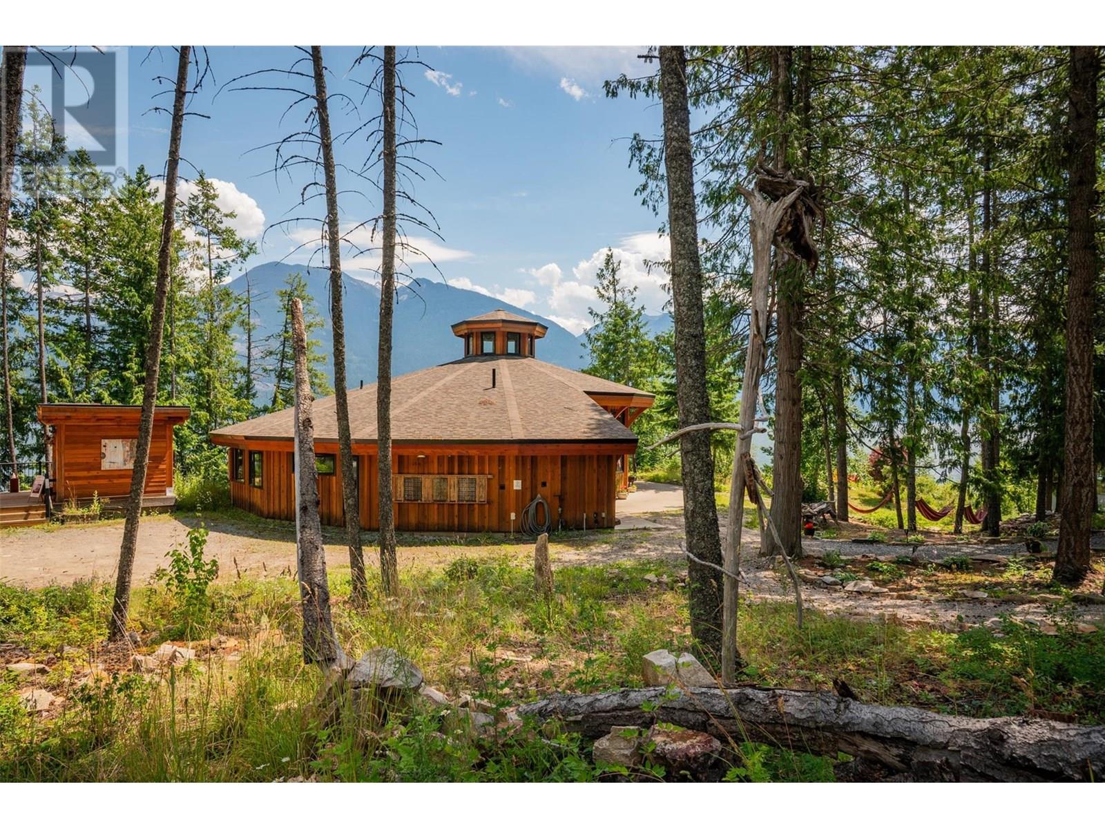 5278 Amundsen Road Property Photo 76