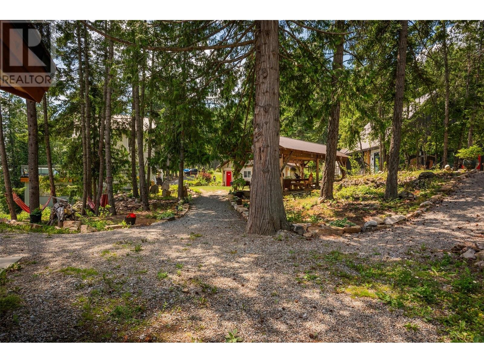 5278 Amundsen Road Property Photo 79