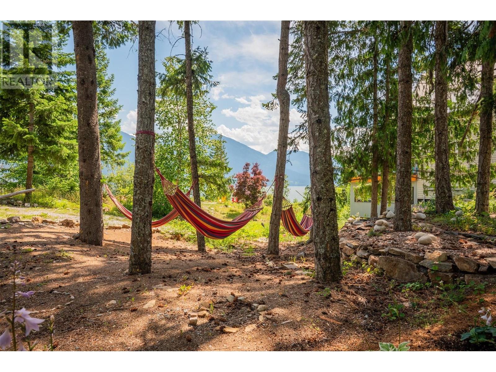 5278 Amundsen Road Property Photo 82