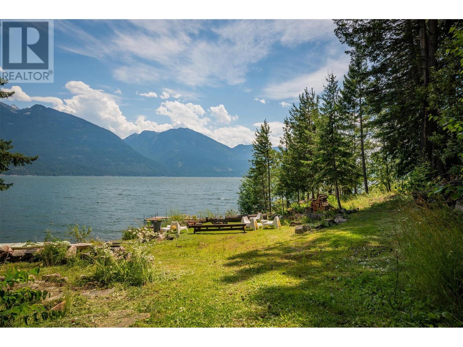5278 Amundsen Road Property Photo 87