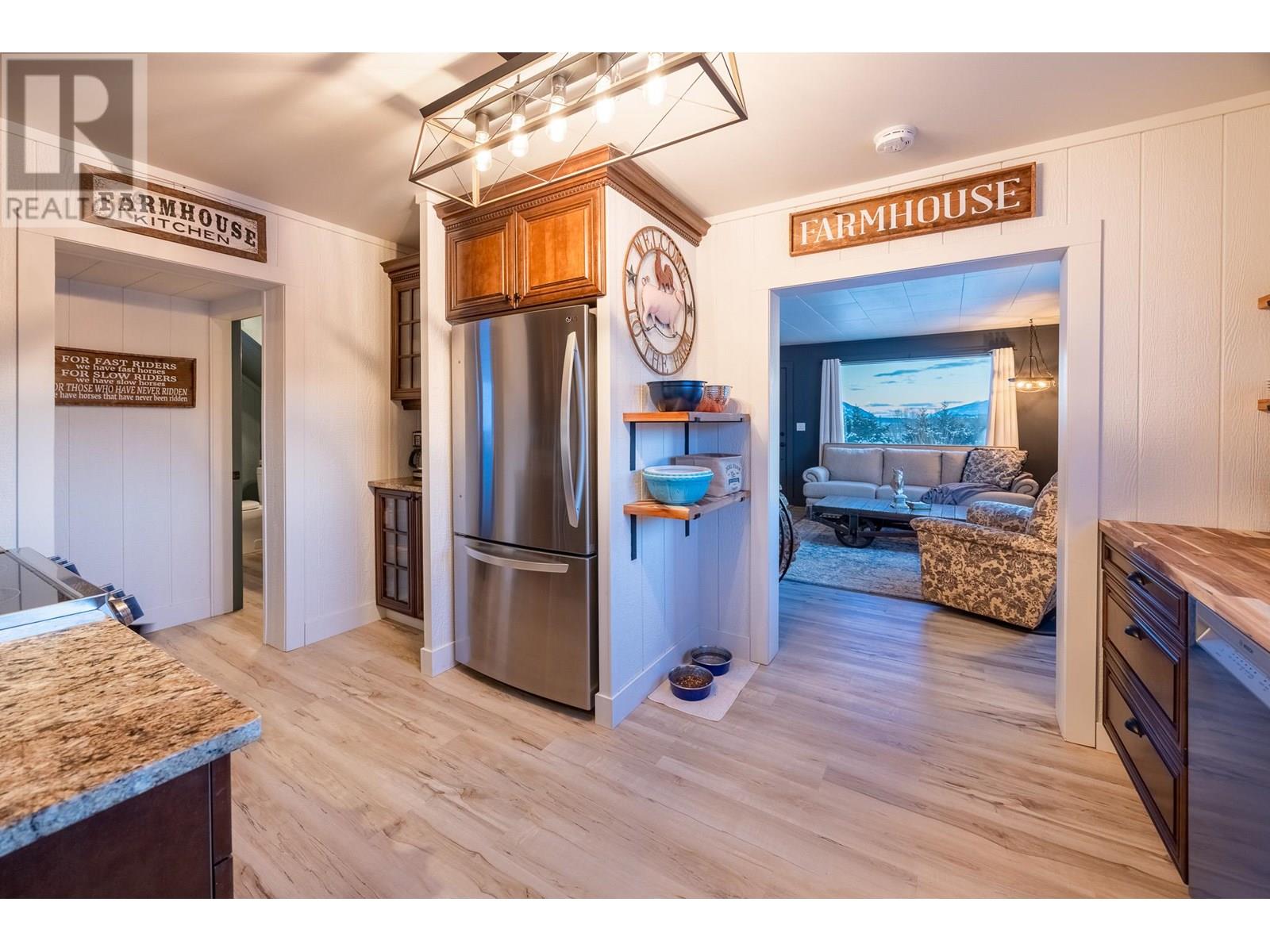 4422 48th Street Property Photo 13
