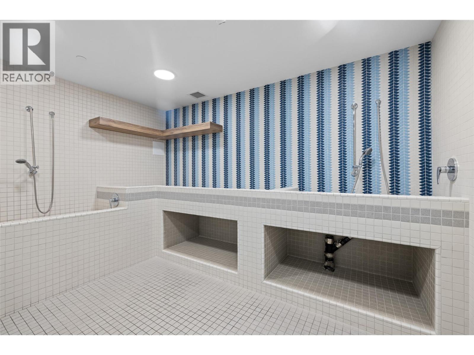 3699 Capozzi Road Unit# 811 Property Photo 15