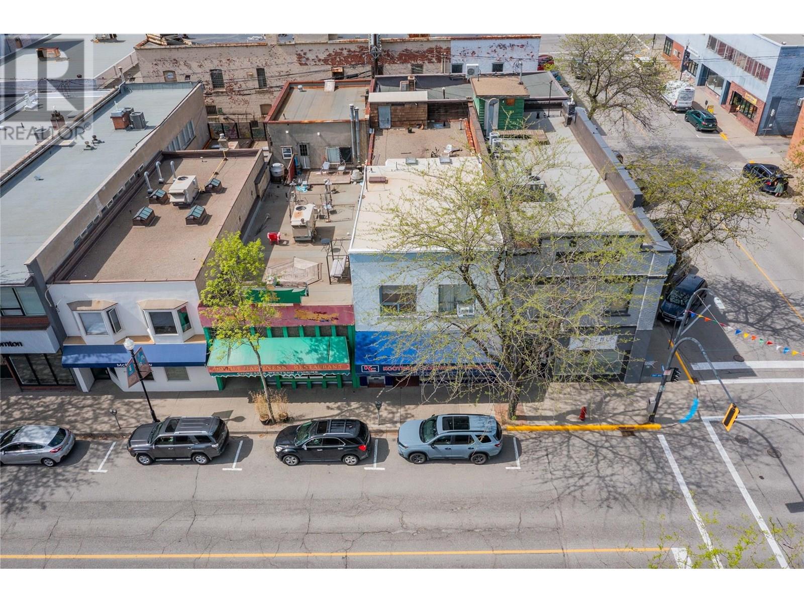 1410 Bay Avenue Property Photo 3
