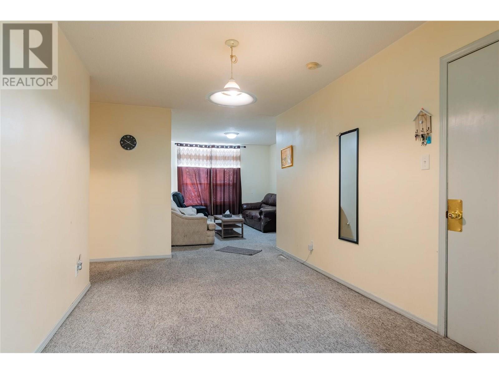 1410 Bay Avenue Property Photo 19