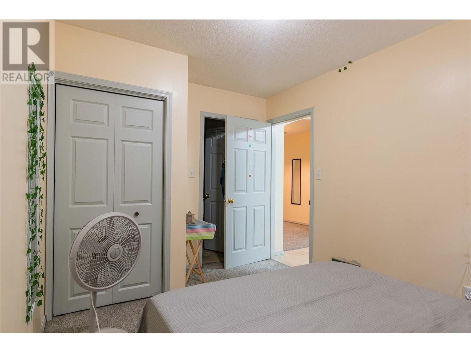 1410 Bay Avenue Property Photo 22