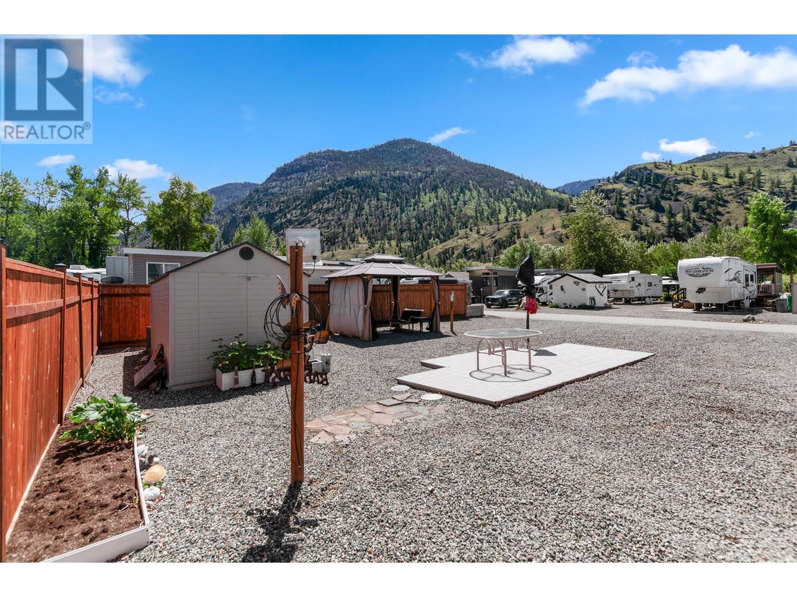 4354 Highway 3 Unit# 51 Property Photo 5