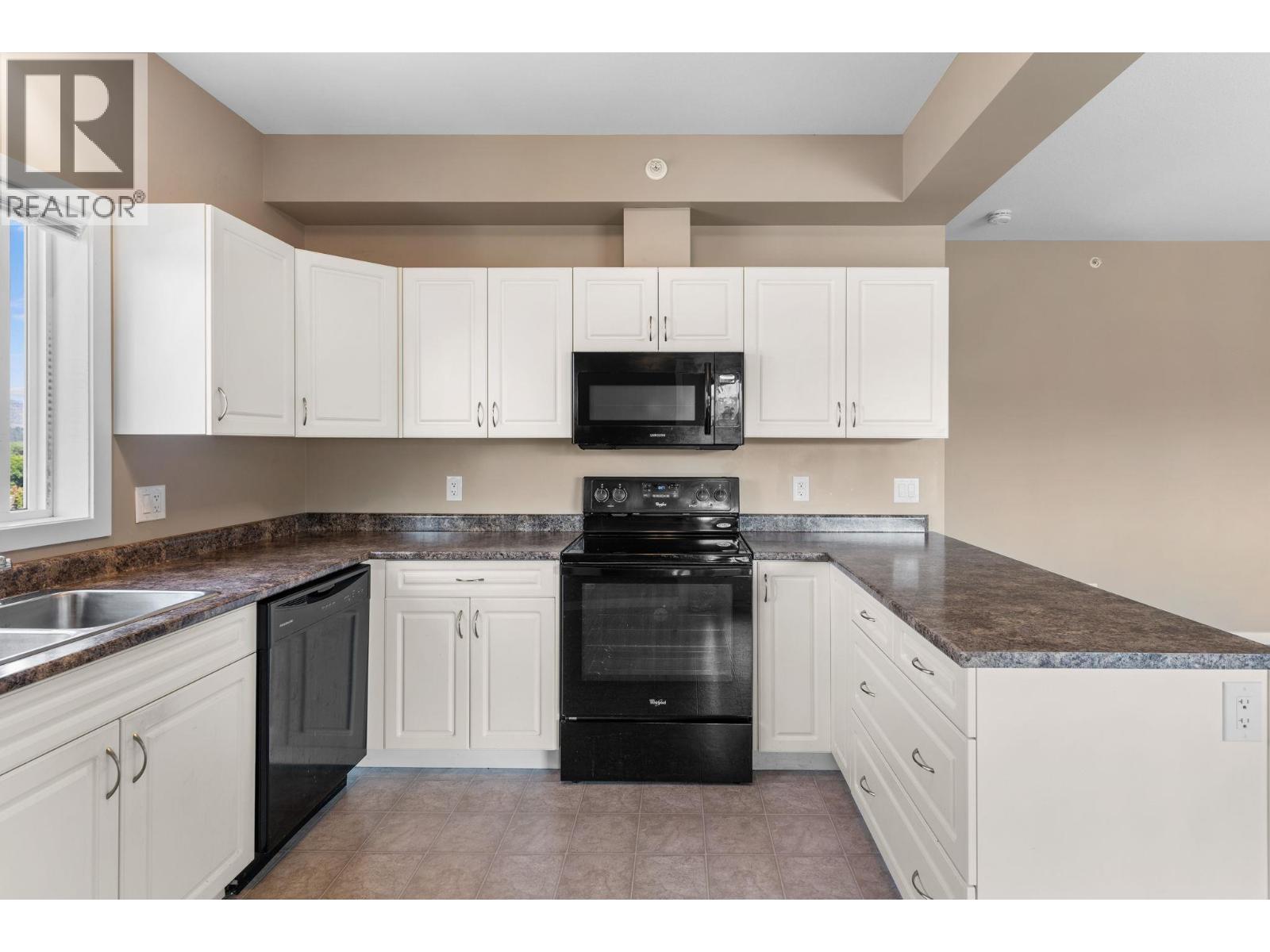 770 Rutland Road #304 Property Photo 4