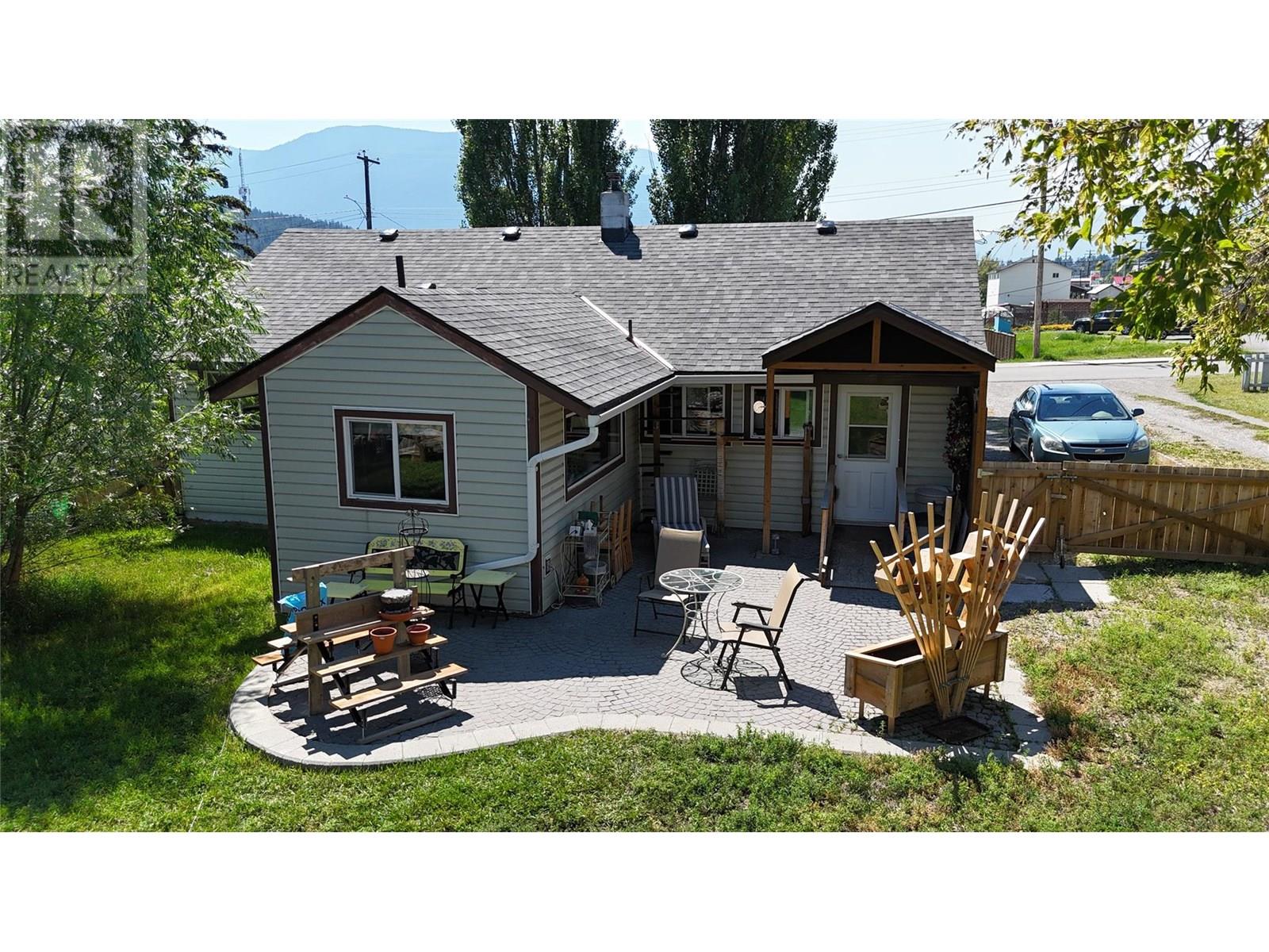 306 Mcdonald Avenue Property Photo 1