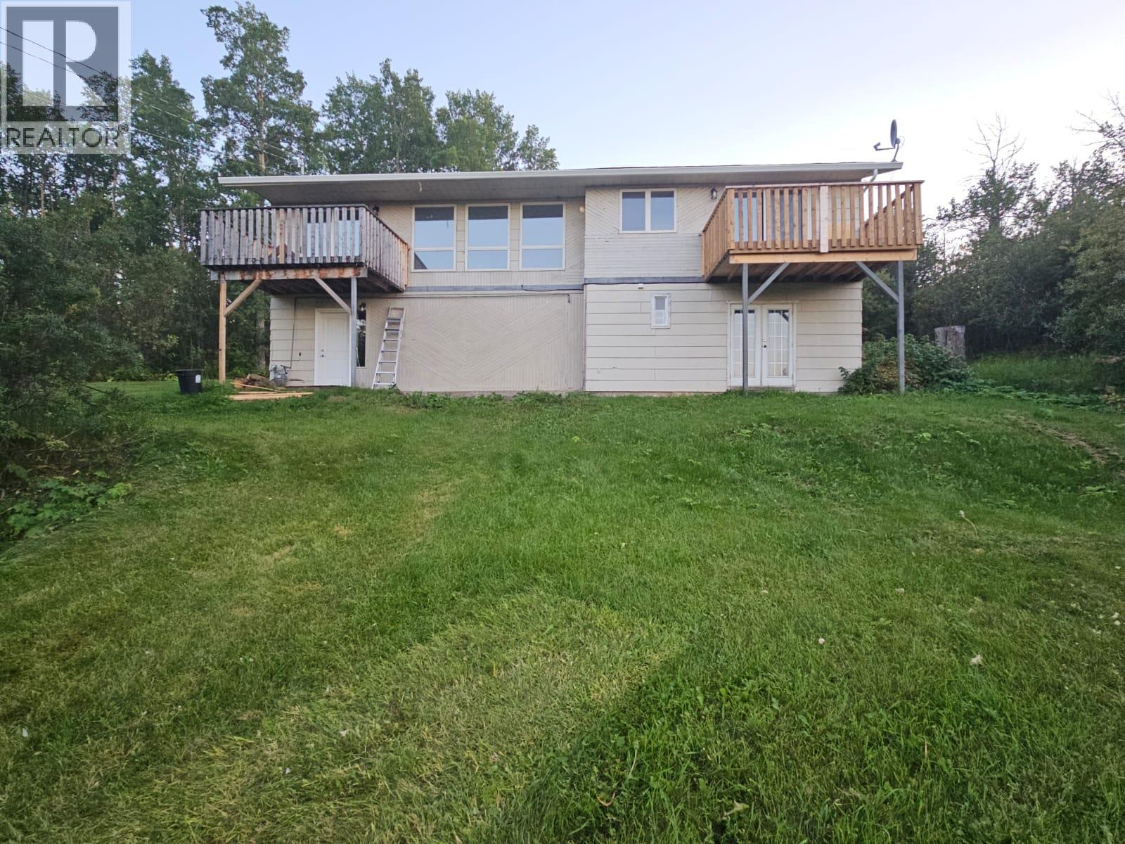 3511 Spruce Road Property Photo 1