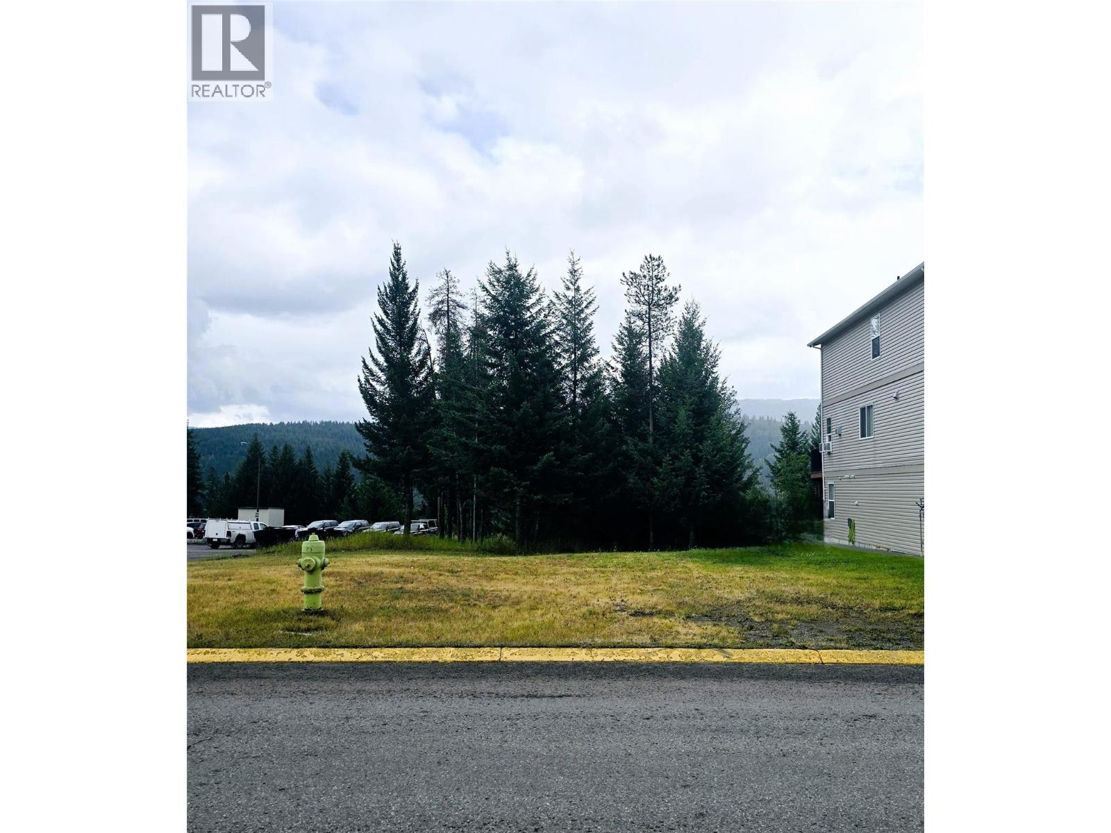 12 Cariboo Drive Property Photo 1
