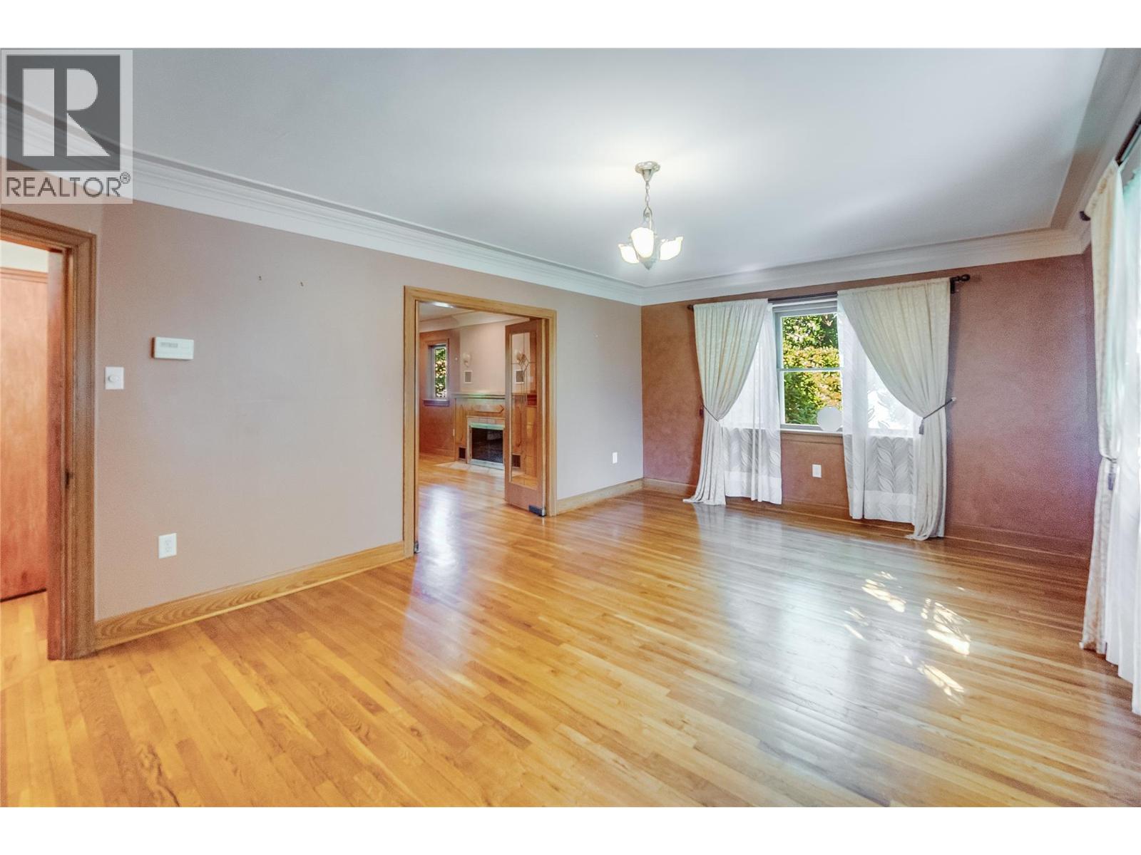 102 18th Street Property Photo 19