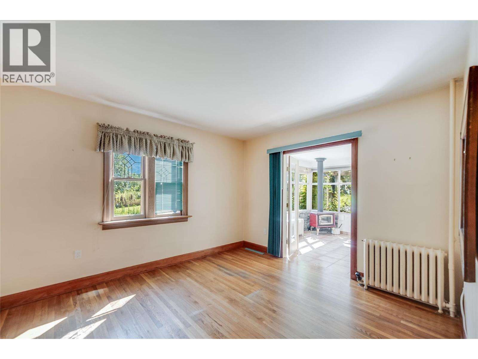 102 18th Street Property Photo 23