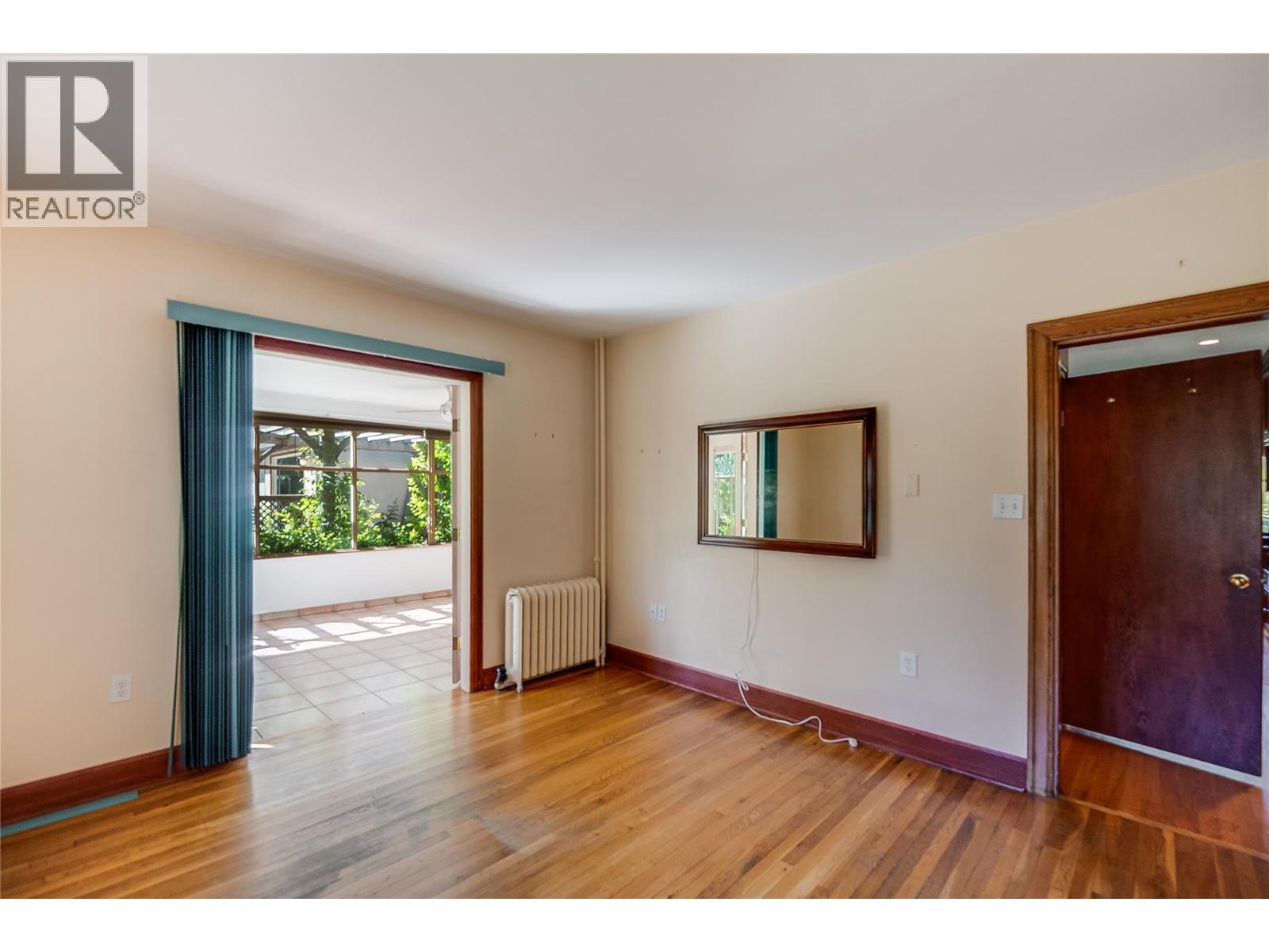 102 18th Street Property Photo 24