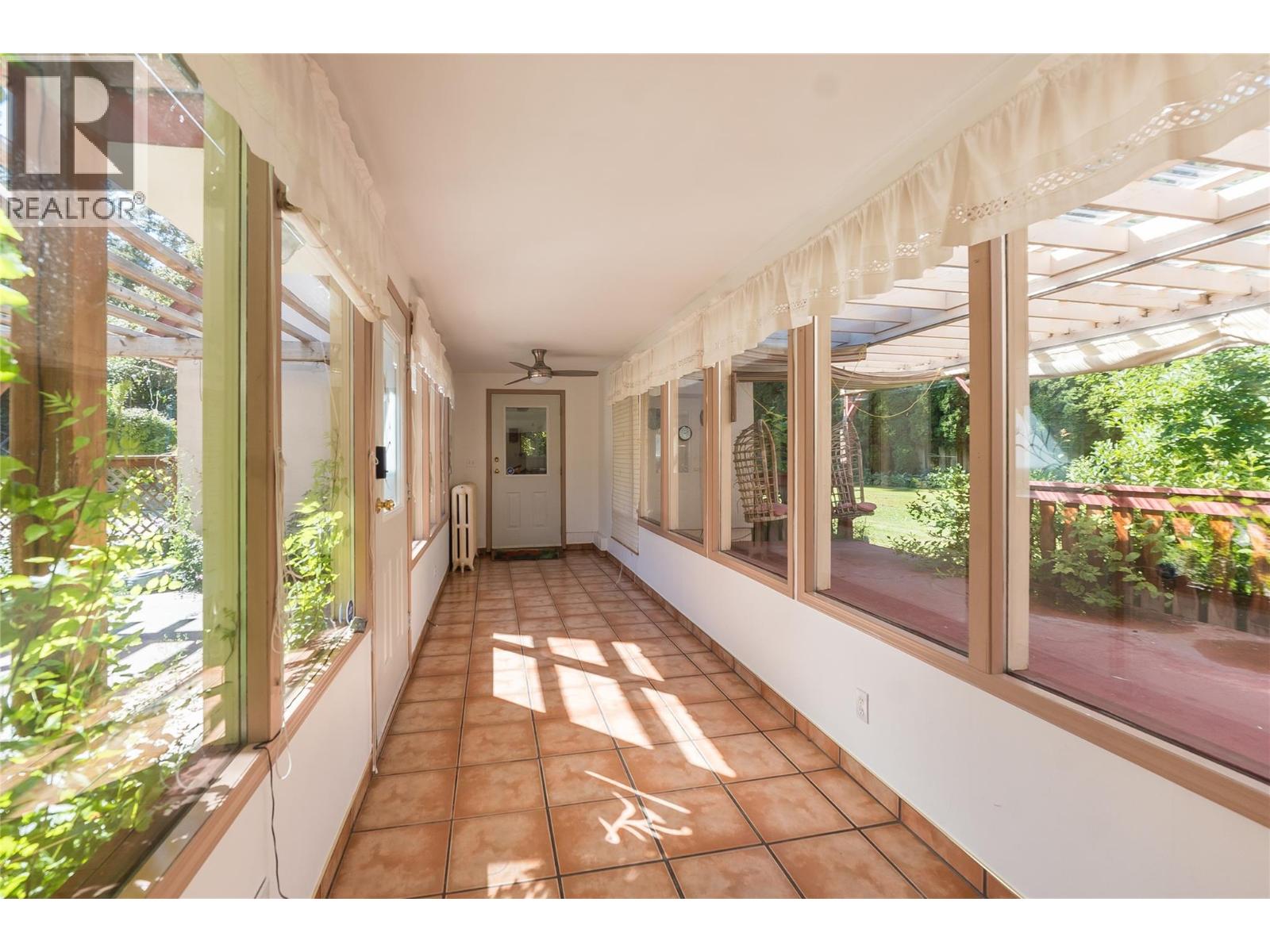 102 18th Street Property Photo 30