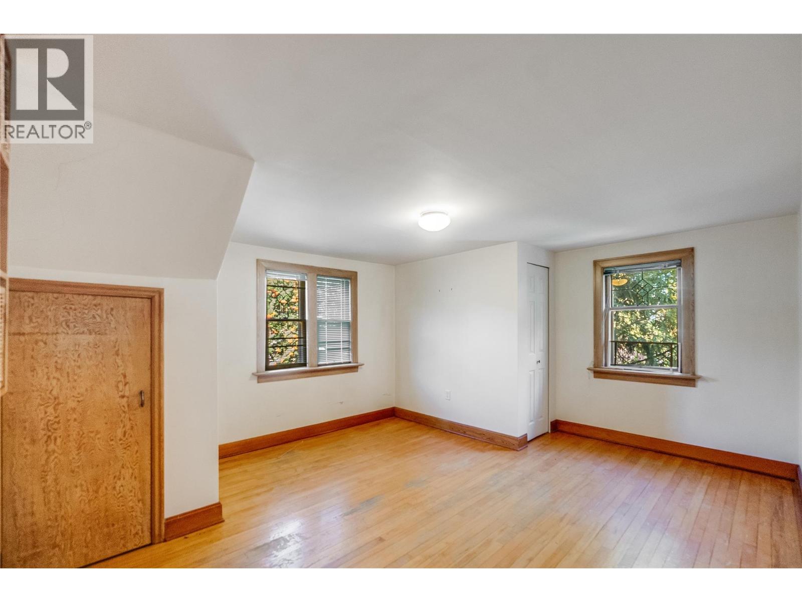 102 18th Street Property Photo 33