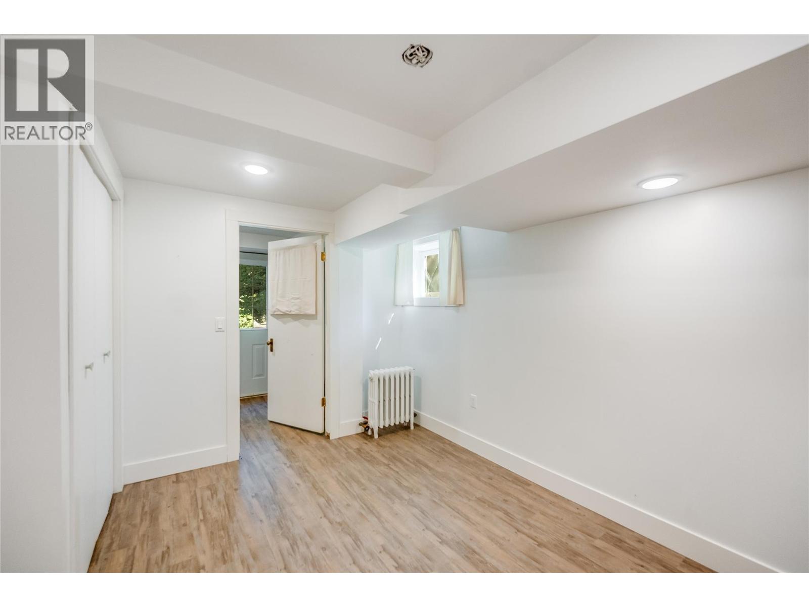 102 18th Street Property Photo 45