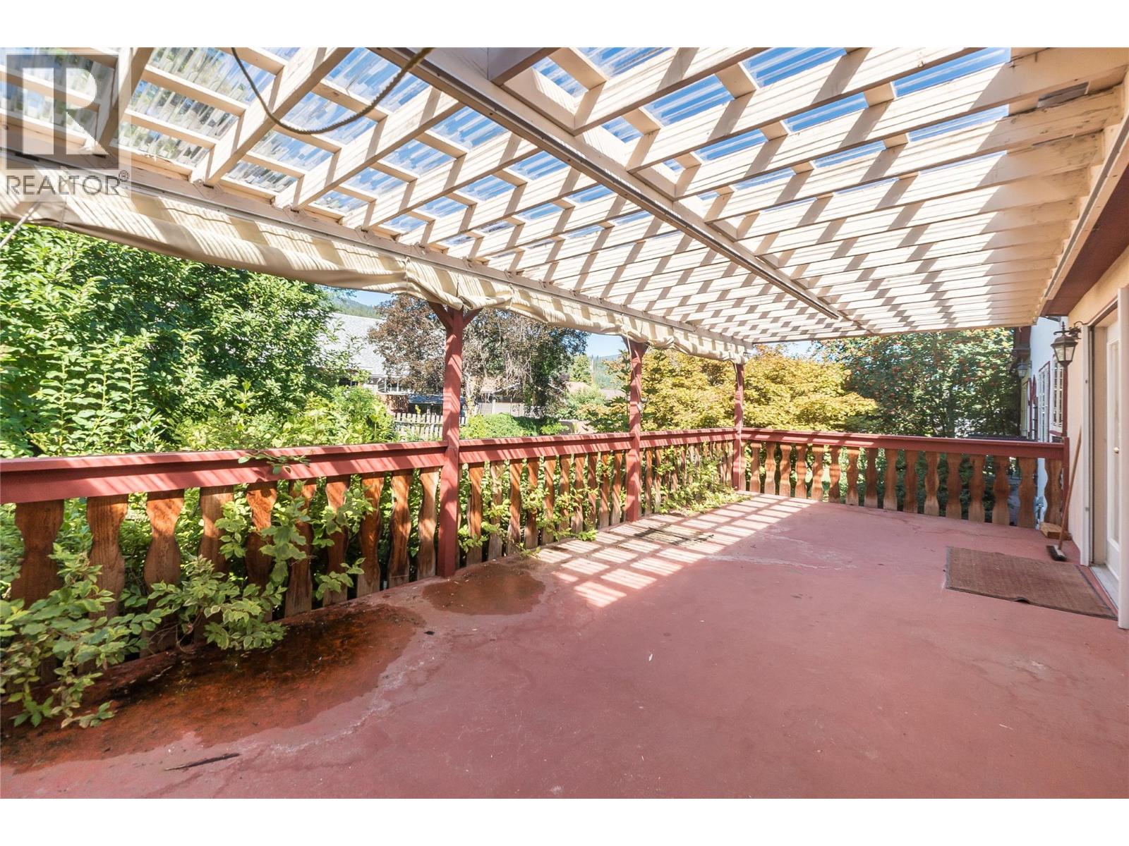 102 18th Street Property Photo 52