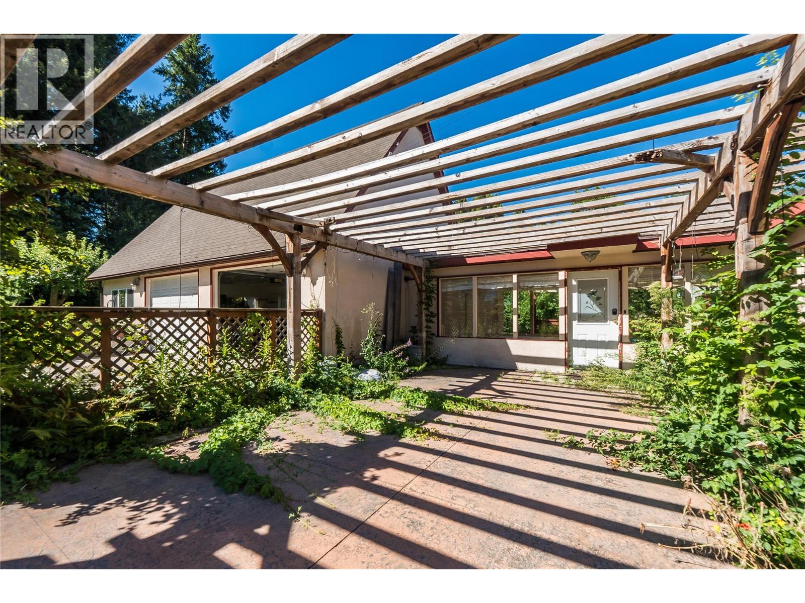 102 18th Street Property Photo 55