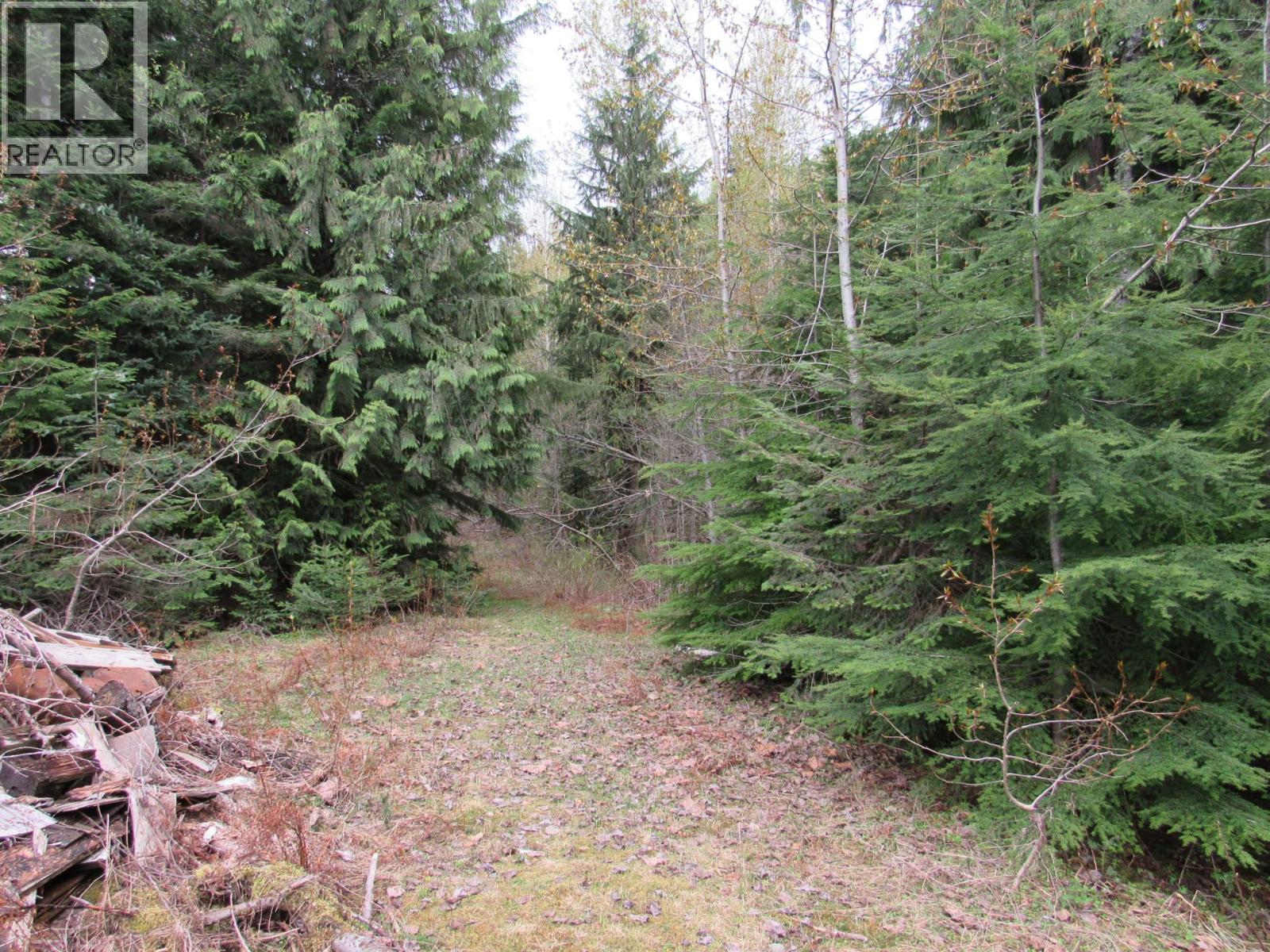 Lot B 3 Highway Property Photo 5