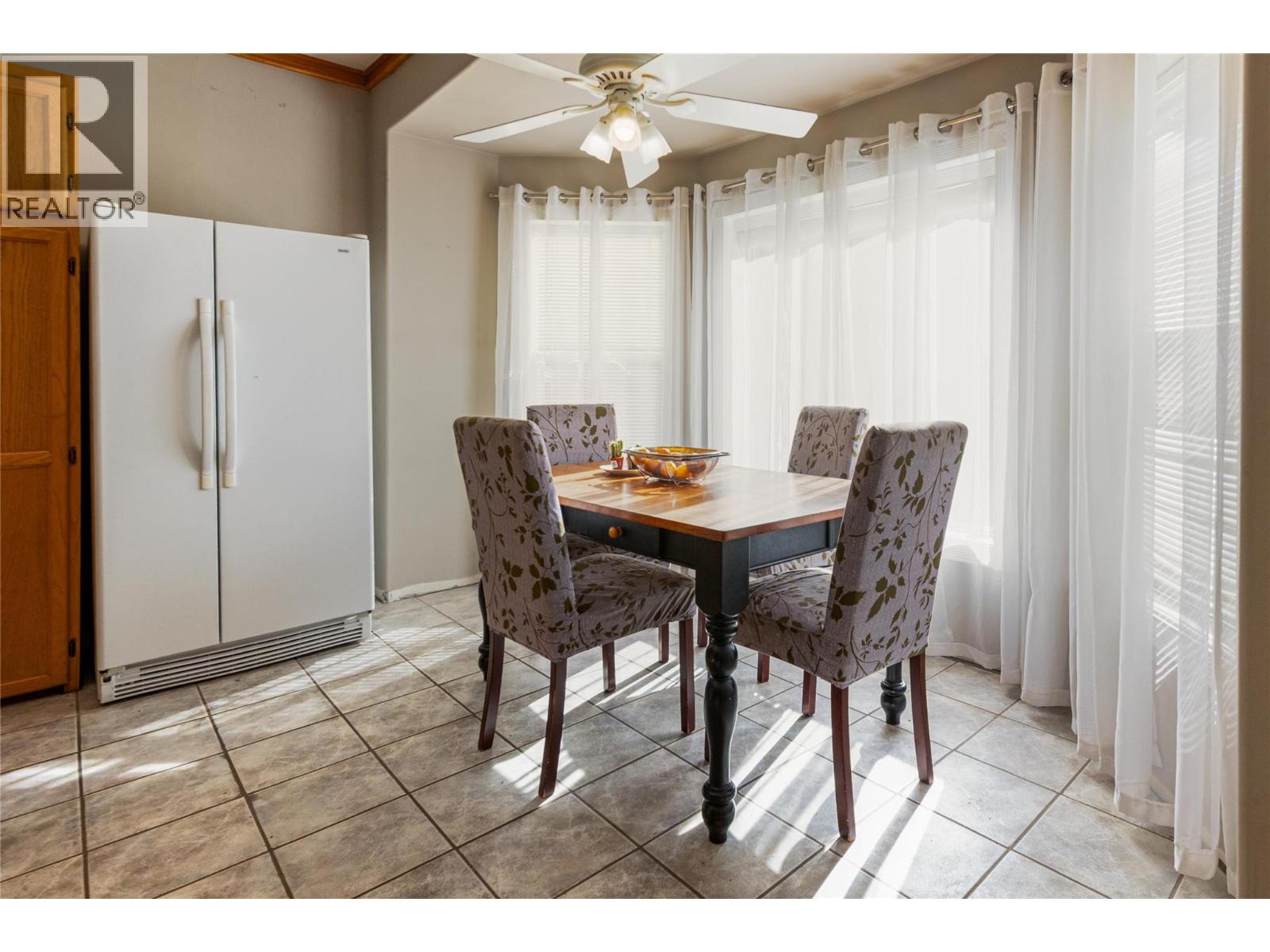 7630 97a Highway Property Photo 4