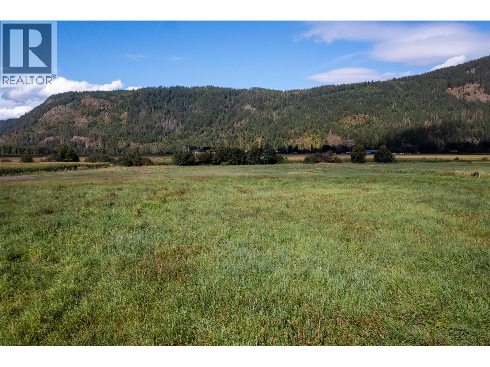 7630 97a Highway Property Photo 35