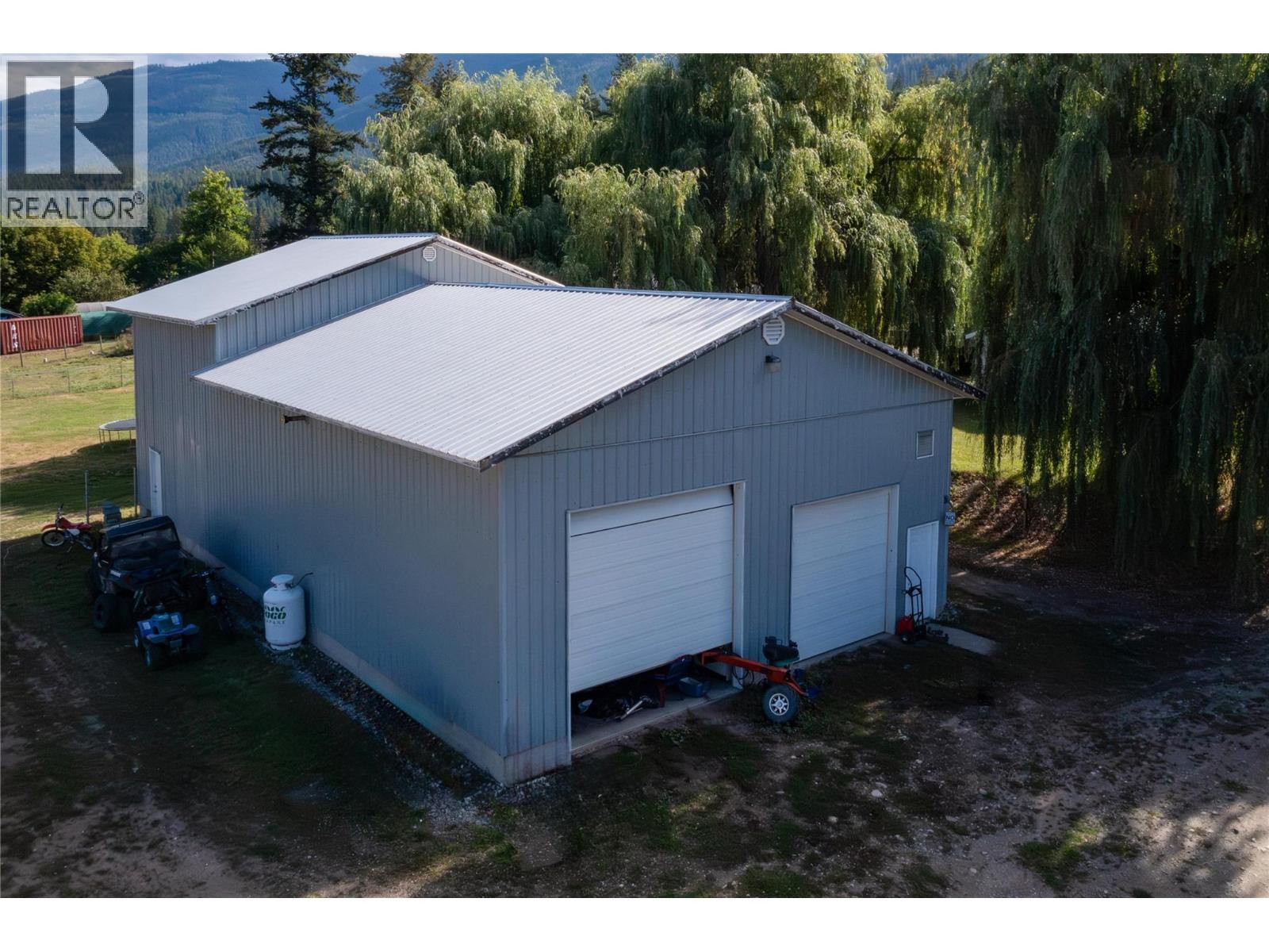 7630 97a Highway Property Photo 43